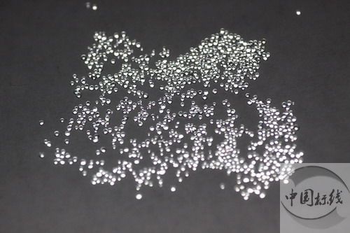 合山金属表面处理厂喷砂玻璃微珠清理